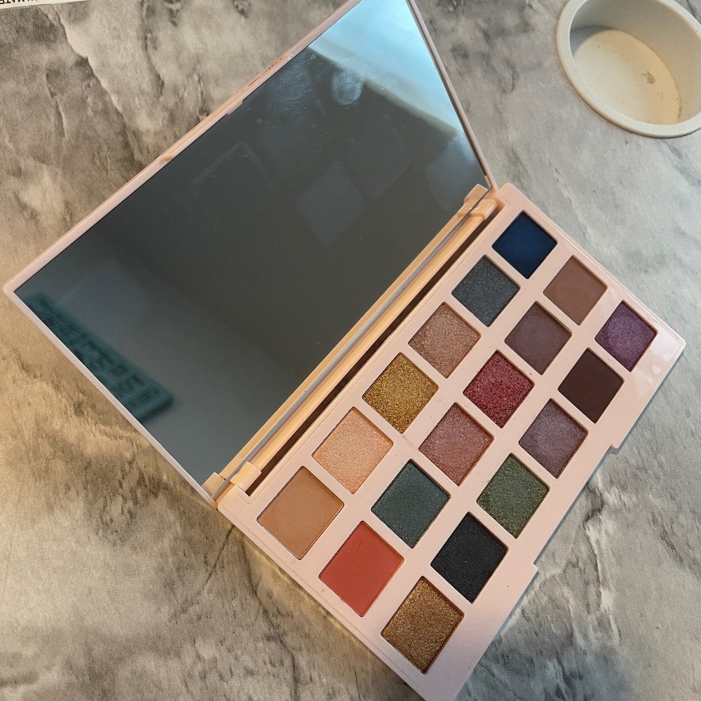 Ciate Eyeshadow Palette